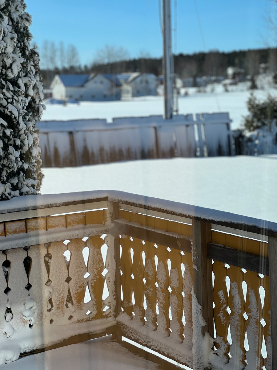 Hilljacks tweet media