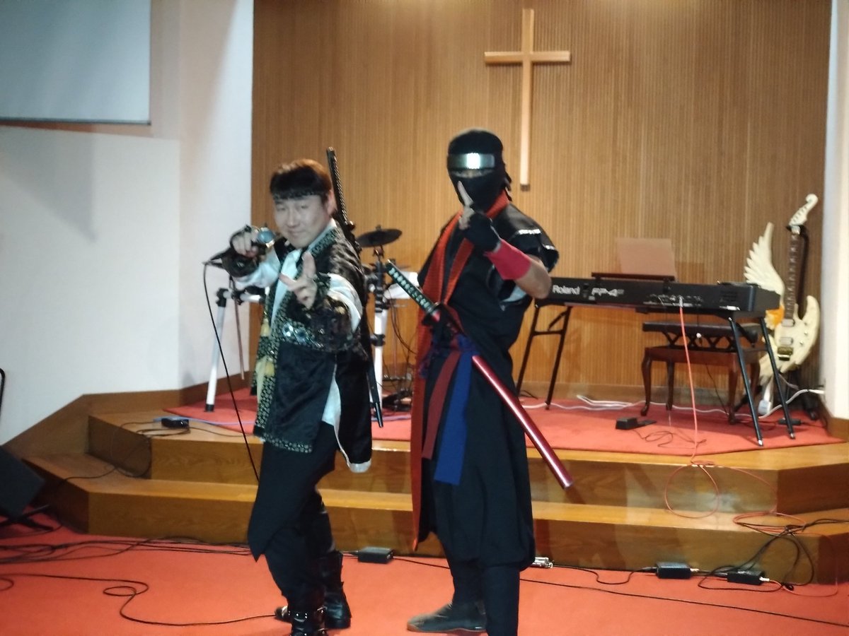 kiicleo's tweet photo. 今日は、影道さんと、Sayumin☆剛さん御中御一行が、わがまち麻生区に参上！呑娘の明美姫ももちろん出演なので応援📣きました！

どらみちゃんとご近所なので一緒に❤(ӦｖӦ｡) https://t.co/LbgkVWBxJW