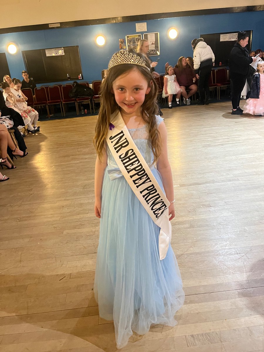 ShellEllis's tweet photo. @QueenboroughSN Yesterday Delilah stepped down as Sheppey Rosebud 2023 &amp; was crowned JNR Sheppey Princess 2024 💖 https://t.co/KQ29p4hH7C