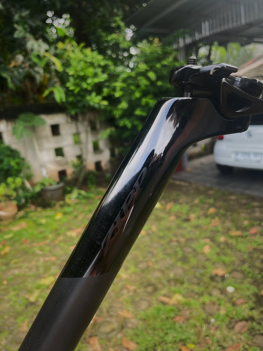 beprattt's tweet photo. WTS #fnfjb

Seatpost Zipp Service Course SL 31.6 Setback
Lecet pemakaian

IDR 700.000 nego https://t.co/sprJJXkIau