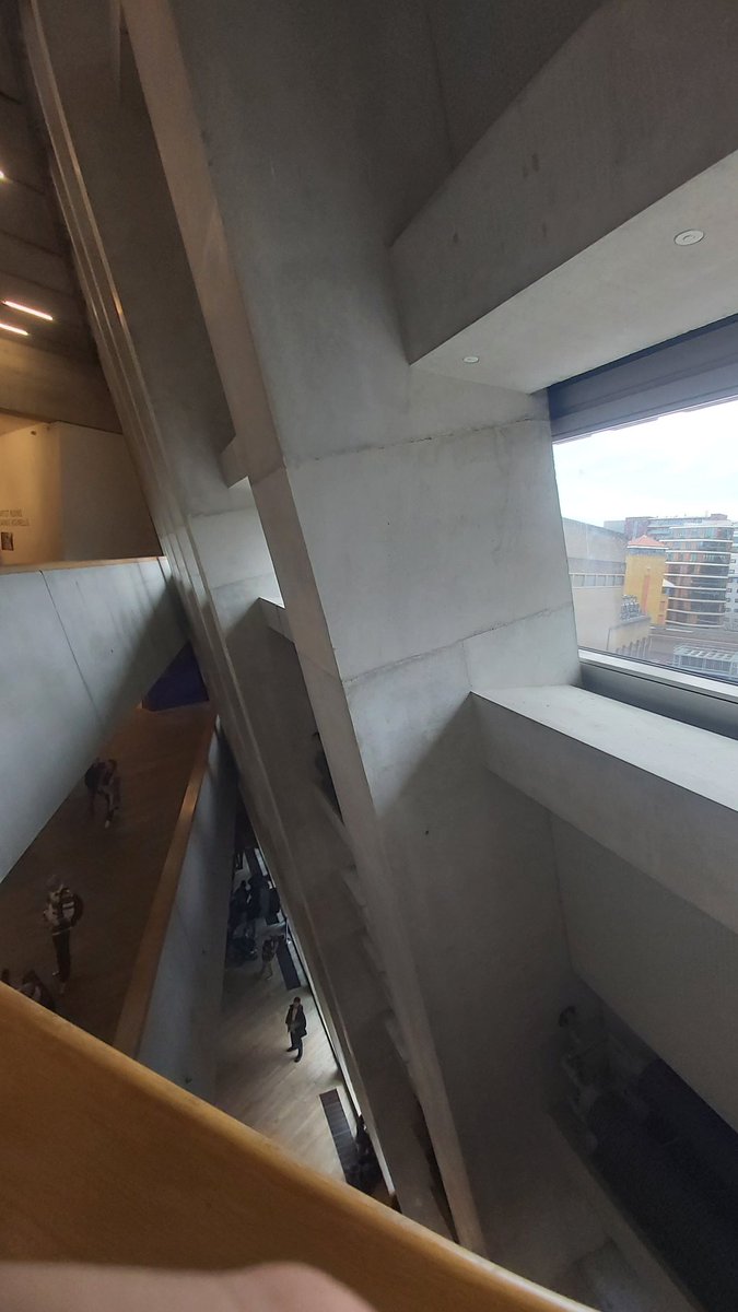 PhilipGlanville's tweet photo. Not been to @Tate Modern for a decade nor seen the new extension from inside, so yesterday was a jot. From the underground tanks to new gallery spaces it was wonderful to fall in love with the Tate again. Amazing seeing El Anatsui's #BehindtheRedMoon from below, across & above. https://t.co/9qQQ3EcjUt