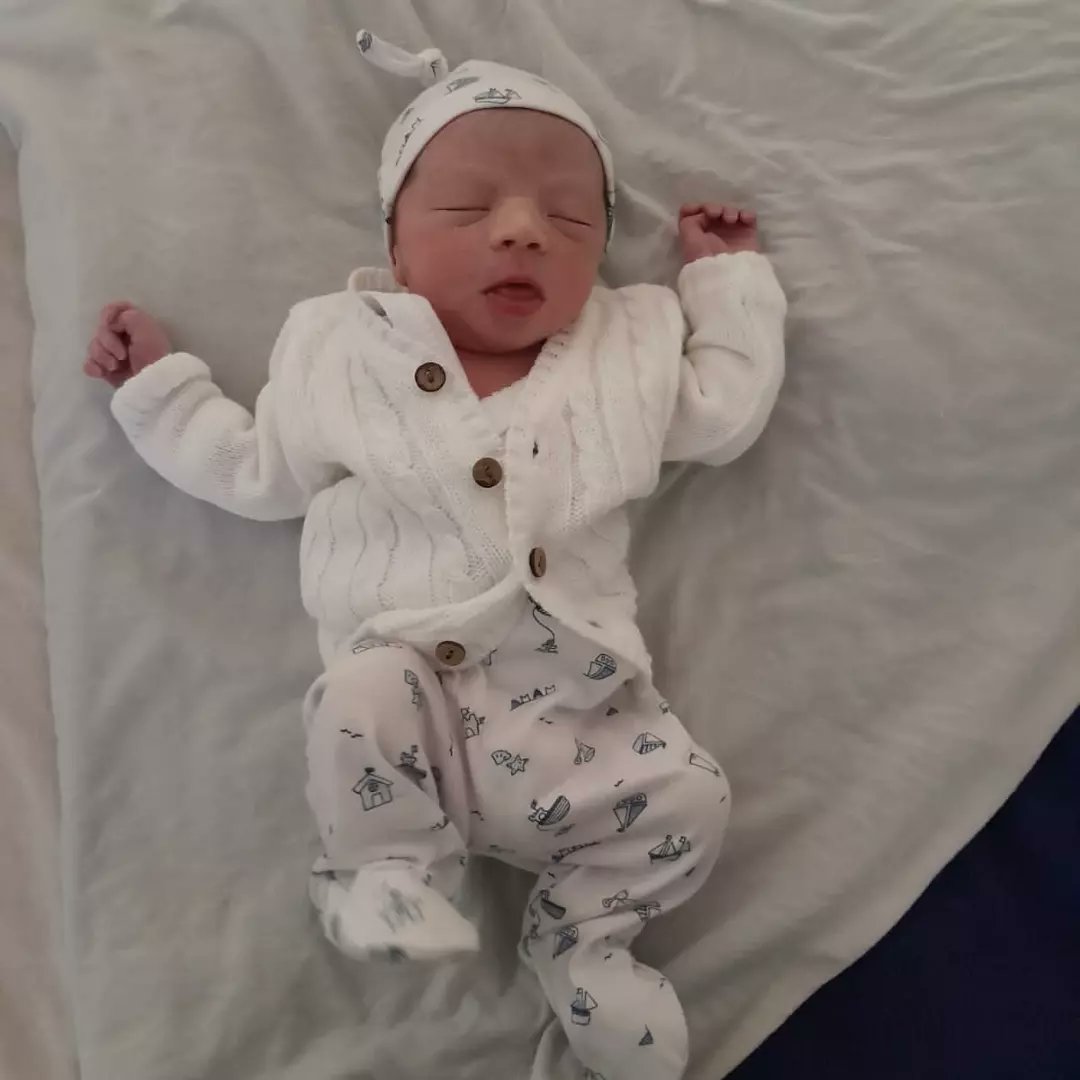 LauriLopezok's tweet photo. La aventura mas maravillosa se nos adelanto,Bienvenido mi amorcito🩵🩵🩵
Milo Amadeo mazuchelli 16/03/24 https://t.co/YLDsC0t6py
