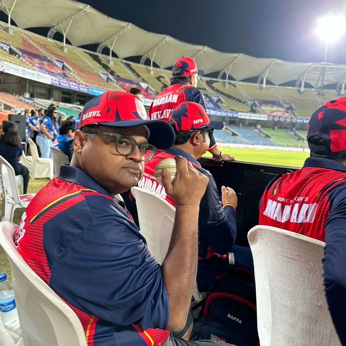 BengalShrachi's tweet photo. Heart-pounding excitement! An adrenaline-filled showdown between Bengal Tigers & Karnataka Bulldozers! The Bengal Tigers team stamd tall as finalists as they pave their way for victory.
@Rahul_Todi_76
#ShrachiGroup #ShrachiSports #cclt20 #celebritycricketleague https://t.co/PKCSTqs8Y8