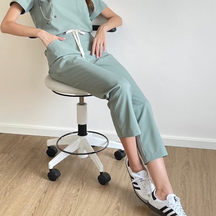 Pukpiknco's tweet photo. แก Reka มีใน shoppee แล้วนะ
ใส่มาหลายยี่ห้อ นี่ชอบreka สุด
ใส่แล้วดูหุ่นดี ภูมิฐาน น่าเชื่อถือเกิน
สีเหลืองมาใหม่ น่ารักดีต่อใจพร้อมรับวันจันทร์
ซื้อตอนมีโค้ดได้ลดด้วย คุ้มม

https://t.co/eJaFccKI1L https://t.co/ukdNLuk10R
