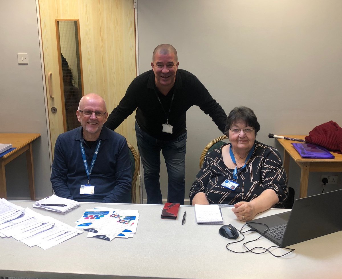 Great to be working in partnership with the Citizens Advice Bureau @KWMCCKesComm

Thanks to Barbara & Rob who continue to give free, confidential advice to residents in Kesgrave & surrounding areas.

Next drop-in session is Tues 19th March from 9am-12.

Well done to all involved!