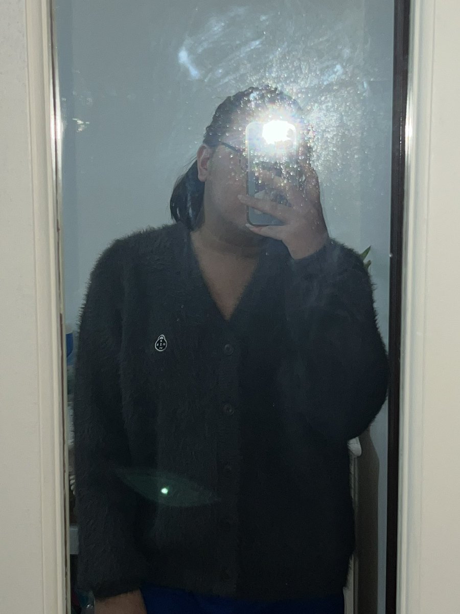 _junniebinnie's tweet photo. #ranesmails β‘
Super love this cardigan I just got! Thank you so so so much for the smooth transaction π«Άπ½ Matchy na kami ni Jeonghan ππ€ Until next time po π₯°
@lyjindarydeals #lyjindaryfeedbacks https://t.co/LJihXCWu7W