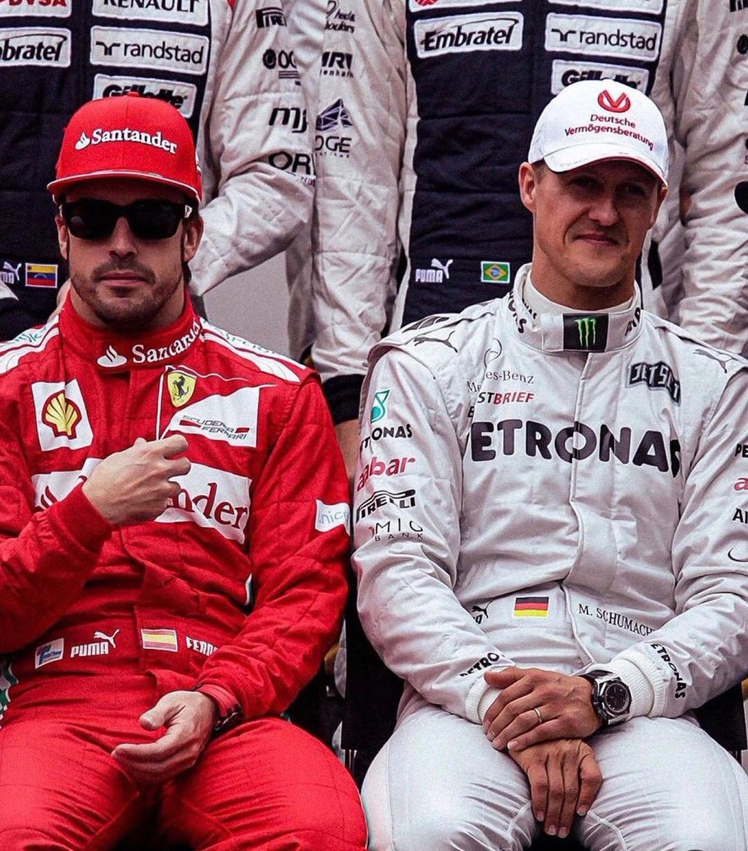 alomgc14's tweet photo. Cómo explicar que en esta imagen hay 20 títulos mundiales y el que menos campeonatos aporta, es el mejor de los cuatro. https://t.co/rVLz0WjxOI