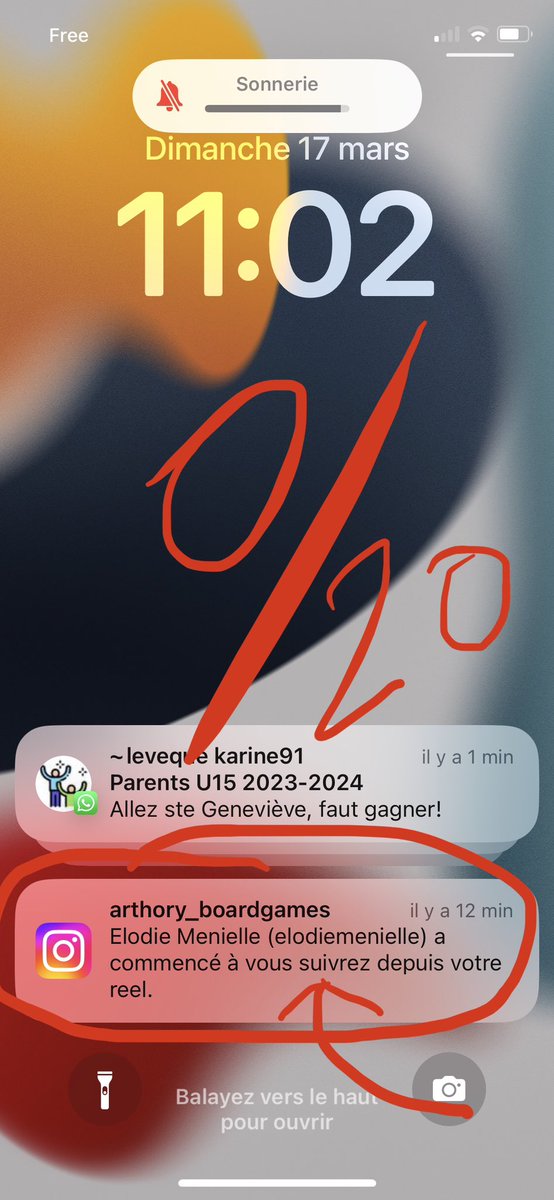 Ianis_Arthory's tweet photo. Je crois qu’ils ont embauché Jul à la rédaction des notifs chez Apple…
#ToutFoutLcamp https://t.co/BDW8I8AOoX