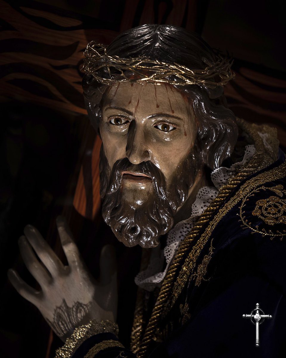 Hoy la Congregación celebra la Festividad Principal de N.P. Jesús Nazareno.

A las 11:30 eucaristía en San Julián, donde además se recibirá a los nuevos hermanos. Posteriormente tendrá lugar un convite ofrecido por los mayordomos de este año.

Os esperamos a todos