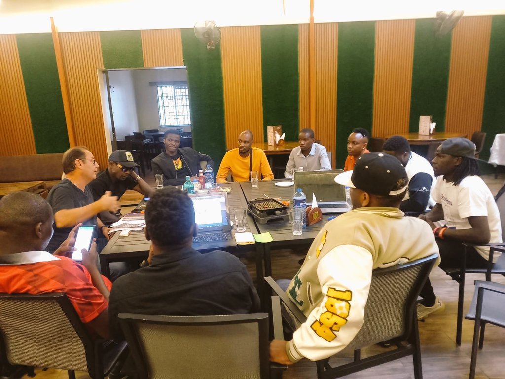 Bram_Amimo's tweet image. Someday, everything will make perfect sense.So,for now,laugh at the confusion,smile through the tears, and remind yourself that everything happens for a reason 

#IpoSiku
#LiveLifeLoud