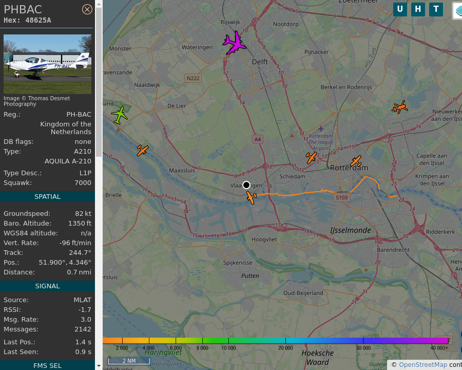 #PHBAC : 0.9 nm away @ 1350 ft, heading W @ 106.7 kts (GS)/ time 11:15:38. #Vlaardingen