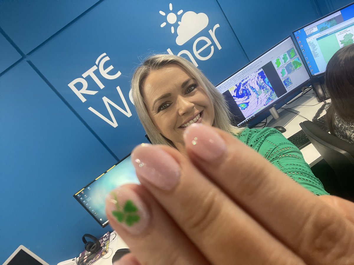 You can’t see on the telly but I have shamrocks on my nails today….! 😊☘️