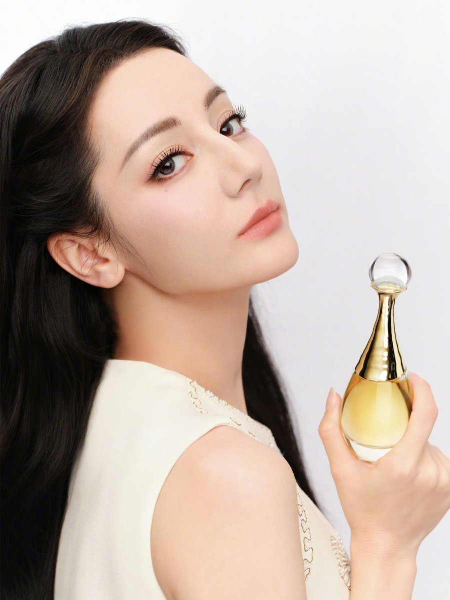 Dilraba Updates 迪丽热巴 tweet media