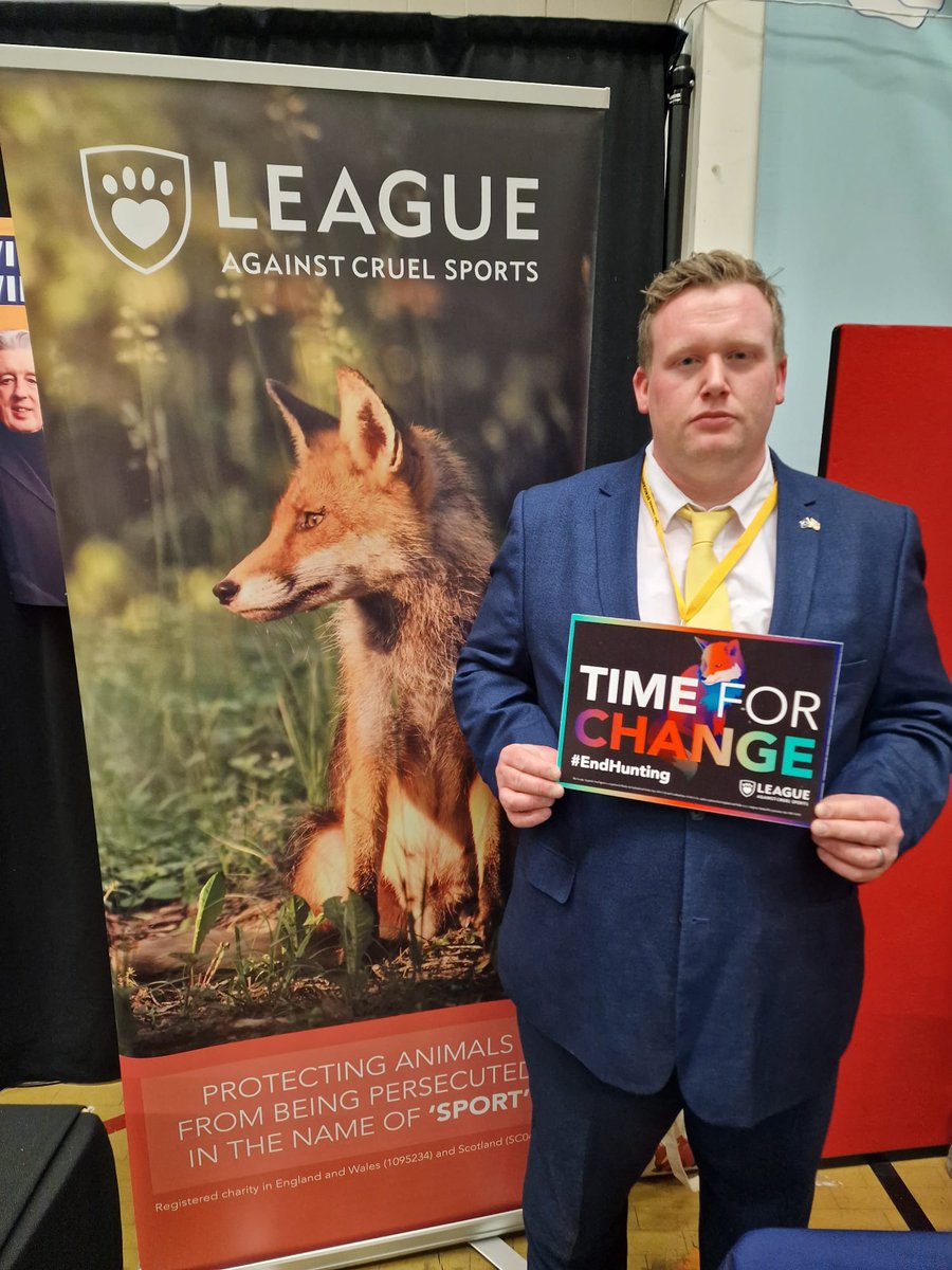 Thank you for stopping by our stand at #LDConf to talk about the need to #EndHunting @JPH4MidCheshire #TimeForChange #StrengthenTheBan