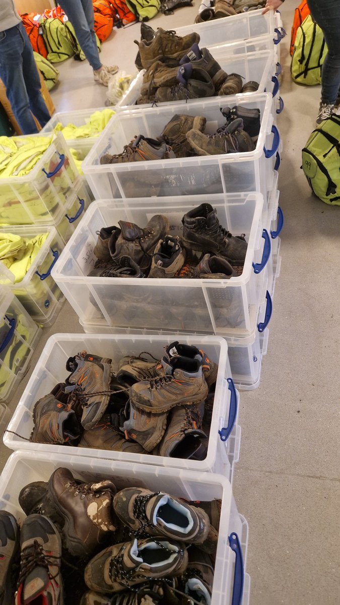 Part of a team of people looking after the kit for the <a href="/Humberbeat/">Humberside Police</a> #nightchallenge yesterday. 
So many boots and waterproofs given out to young people (and some adults) for a safe event. 
Volunteering in blue💙