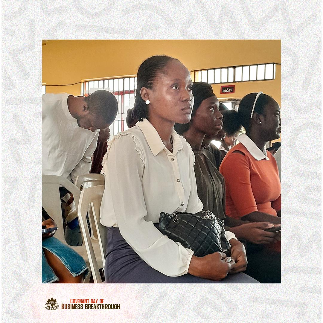 lfc_malete's tweet photo. HOW CAN I BE FILLED WITH POWER?
-Don’t be an ordinary Christian doing business.
[Lk 19:13], [Is 40:28].
-There’s a secret power to business[God’s power].
-Be in God’s presence.
Ps 63:1-3
* Serving God entitles you to carry power in his presence. [Exo 23:26], [Deut 28: 1] https://t.co/XwB7L3xqmI