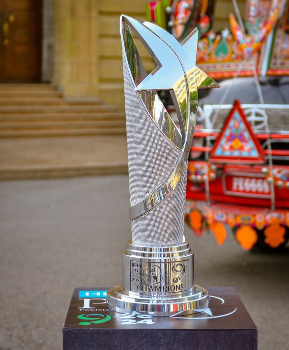 Who will win this Trophy………?????
Comment Plzzz
#PSL9Updates #HBLPSL #PSL9