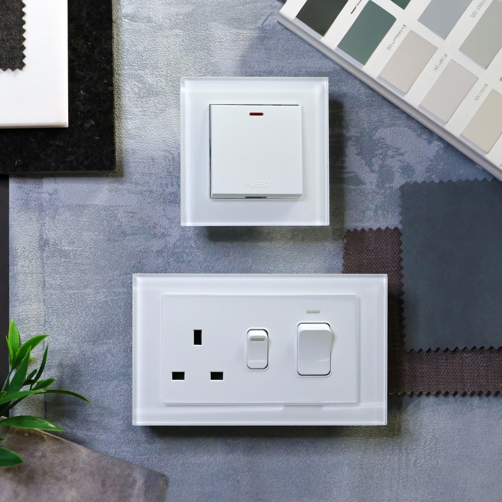 Upgrade your kitchen with RetroTouch! 🍳 Our sleek Fuse Switches and Cooker Switches not only add a touch of elegance to your space but also enhance safety and functionality. #lighting #decor #lightswitch #kitchen #wallswitches #renovationlife #smartliving #moodboards