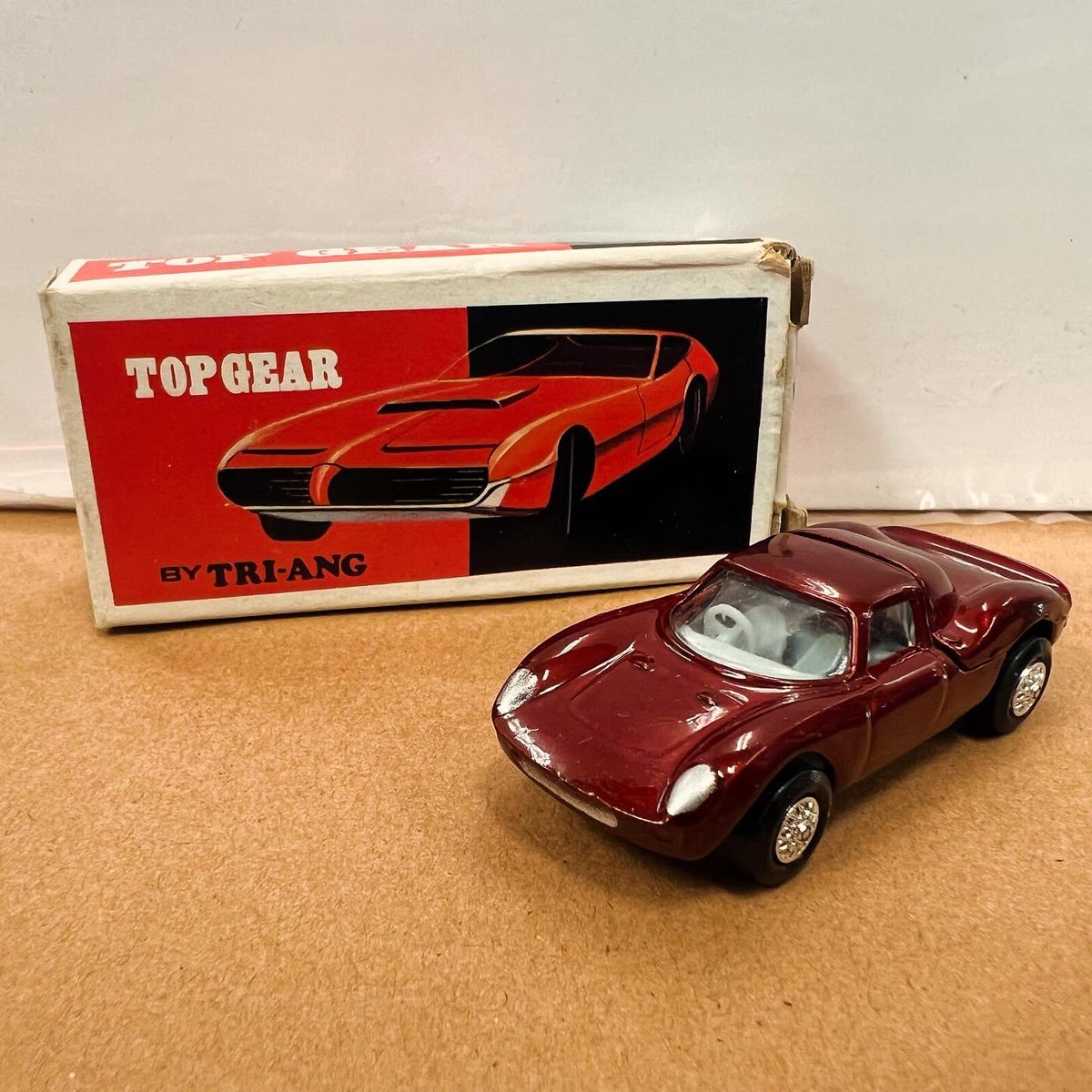 usd_yokohama's tweet photo. #TriAng
#TopGear
#Ferrari250LM
#Ferrari
#フェラーリ250LM
#フェラーリ
#DiecastCar
#ダイキャストカー
#ミニカー
#デッドストック
#DeadStock
#MadeInHongKong
#香港製 https://t.co/LqHXlhEcUw