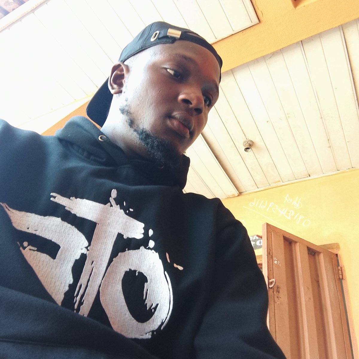 lighter_5050's tweet photo. #NewProfilePic https://t.co/Uc3nr7DT0I