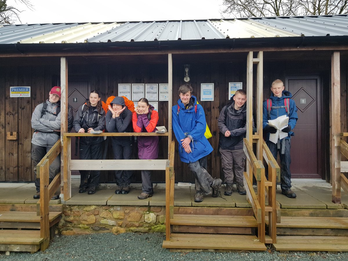 DofE_HHS tweet media