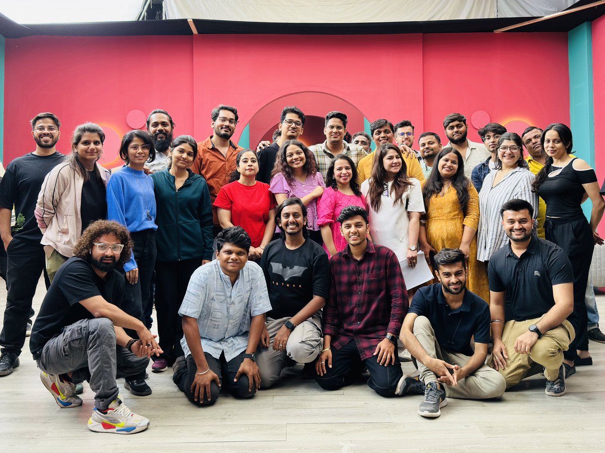 yug1994's tweet photo. Sharing a glimpse of our latest Livon shoot. It was a fantastic Producing experience, working alongside the exceptional cast &amp; crew at @boathouse_media . 

Huge thanks to everyone involved for their dedication and talent in bringing this project to life! 

#Livon #BoathouseMedia https://t.co/AK04Z3Vax4