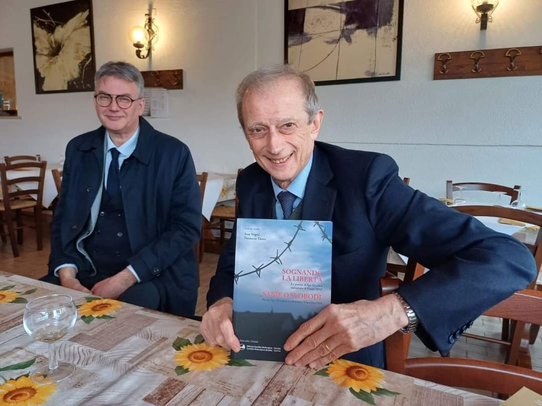 FrLenarduzzi's tweet photo. Fine settimana di ragionamenti sulla politica. Grazie a #PieroFassino sui temi "economici e internazionali" e a #StefanoBonaccini sulle riflessioni del "capitale umano". La nostra terra trova segno nei preziosi e contributi raccolti nel libro di #ferrucciotassin e #ivanvogric. https://t.co/ghY6rZh61x