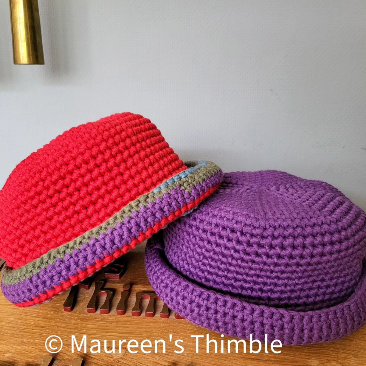 MoMuyden's tweet photo. Zomerhoedjes!❤️👒
De voorraad met zomerhoedjes is weer aangevuld. 
Gemaakt van katoen en kan dus in de wasmachine, maar niet in de droger.🫧
Leuk bij elke zomerse outfit of speciale gelegenheden. Kan in verschillende kleuren besteld worden.

https://t.co/DmpqlsCj5c https://t.co/xrI1zgCqIz