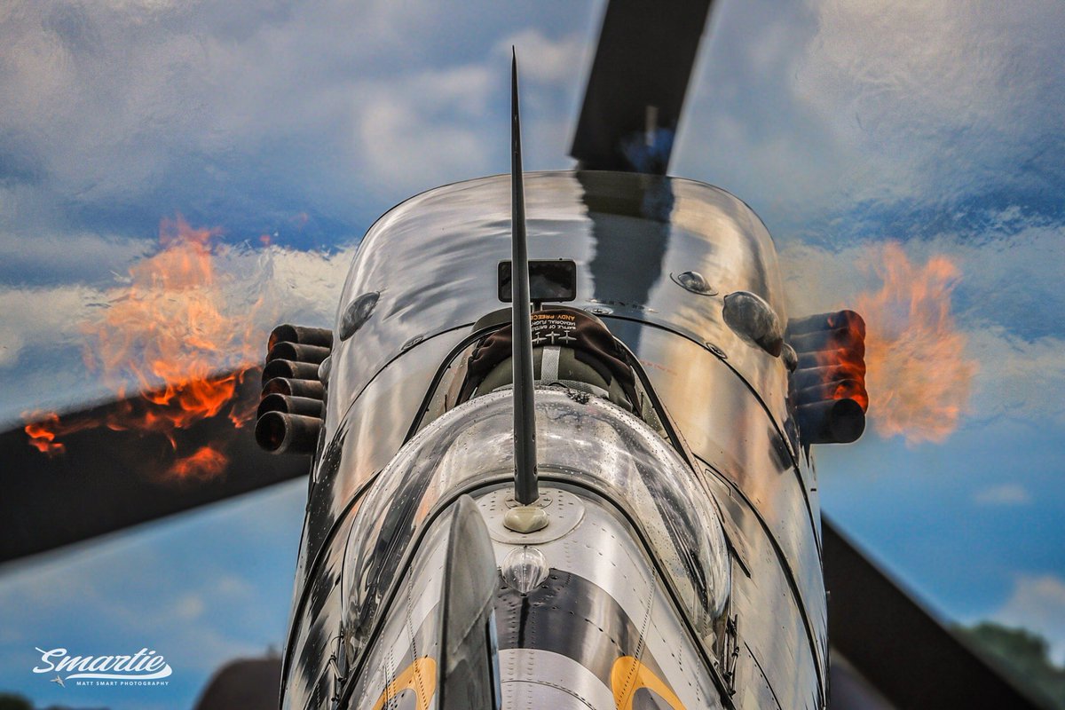 MattSmartie999's tweet photo. #startupsunday with some hot starts from #spitfires #spitfiresunday
@ThePhotoHour #avgeek #aviation #aviationphotography @ConingsbyUk #ww2aircraft #ww2history https://t.co/hjs6Mlu9mq