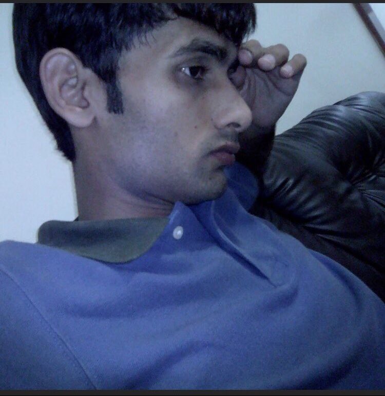 اس طرح یاد آکر بے چین نہ کیا کرو
 
     ایک ہی سزا کافی ہے کہ پاس نہیں ہو تم
#BabarAzam 
#あれは一体何だったのかと思った映画