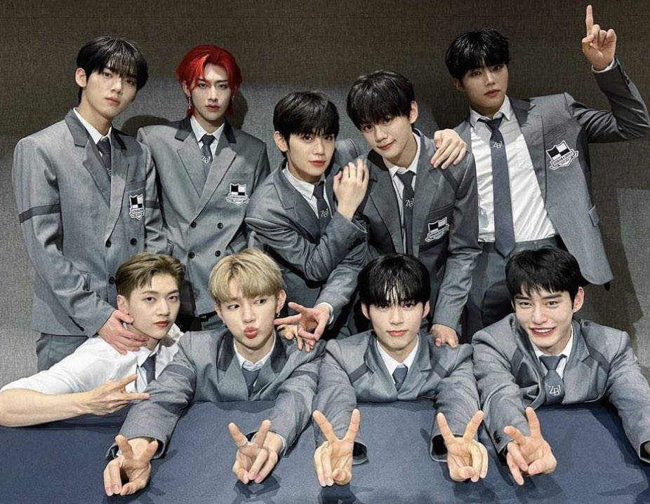 haobinsplanet's tweet photo. oh they're so sweet and lovely and everything to meeeee https://t.co/3ehGC6DPhE