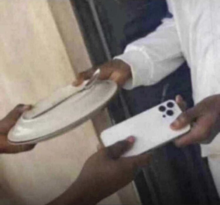 I nearly traded my phone for gari and beans charlie… mtn 😭😭😂