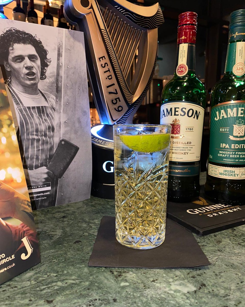 Hotelindigo_Liv's tweet image. Luck O' the Irish and Cheers to St. Patrick's Day!🍀 🌈
Embrace the festivities by sipping on your favourite Irish tipple at our cosy bar. Then, venture into Liverpool city centre for a night filled with laughter and joy.
#StPatricksDay
#BarHopping
#ComfyRecovery