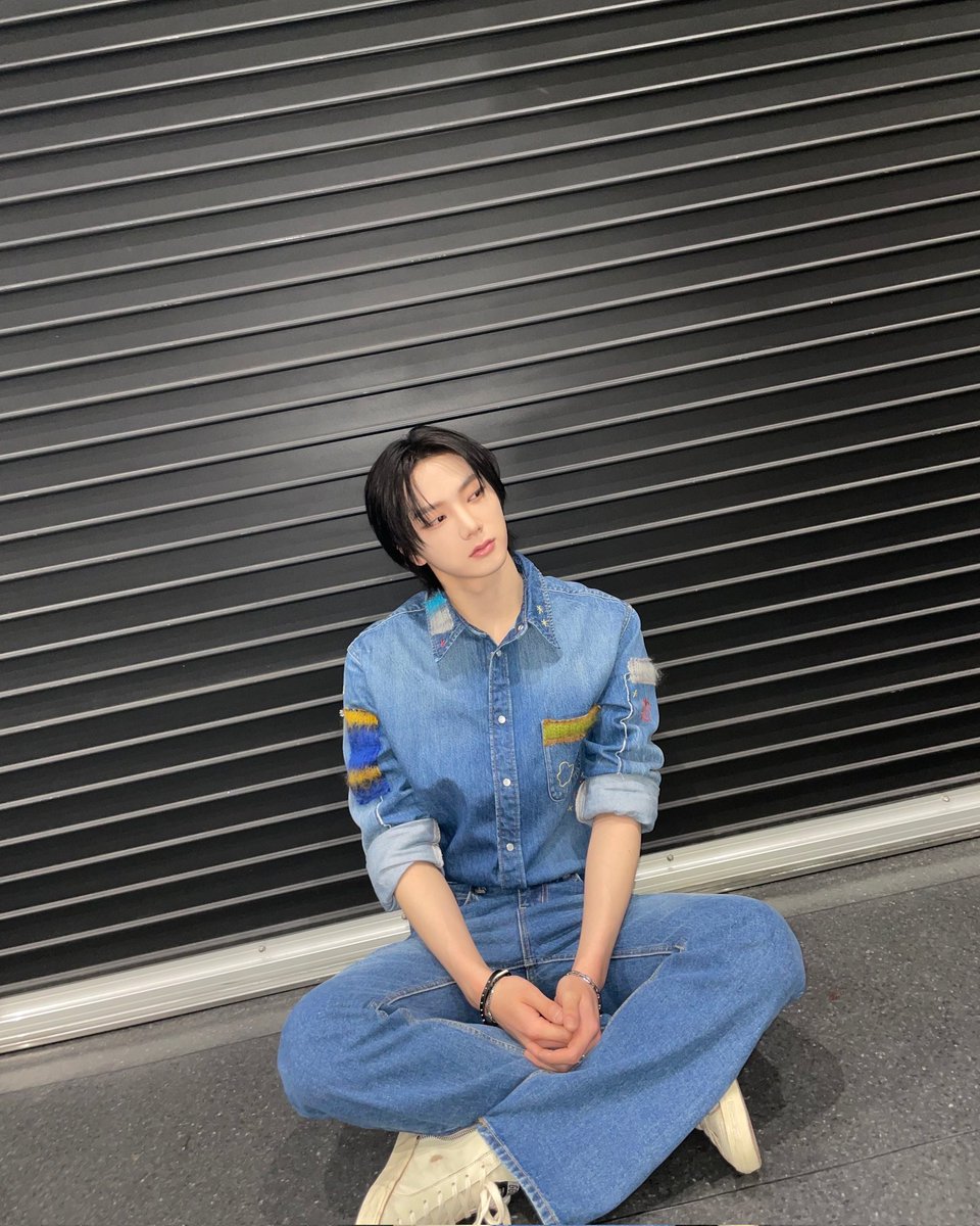 BOYNEXTDOOR_twt's tweet image. 💙Blue and Blue💙

#BOYNEXTDOOR #보이넥스트도어
#SUNGHO #성호