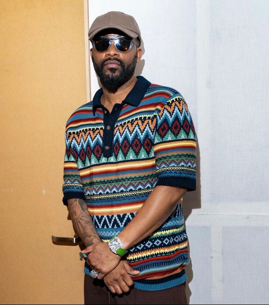 fallyipupa01's tweet photo. 👑🦅🎸 https://t.co/tAWsnarW65