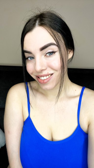 Welcome to my world! https://t.co/rWLKBWtfS5