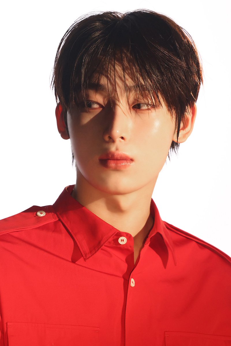 what an insane face card, kim sunoo