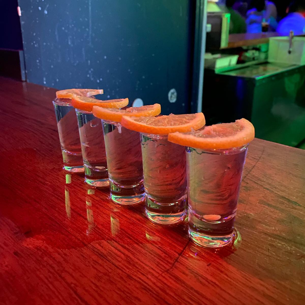 te fallé bad bunny, los shots de anoche sí que los estoy sintiendo