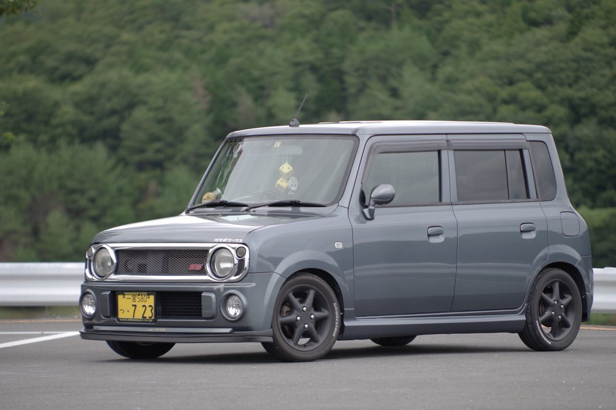 売ります ￥25,000 HE21S ラパンSS リトルレーサー サイドステップ ZY4