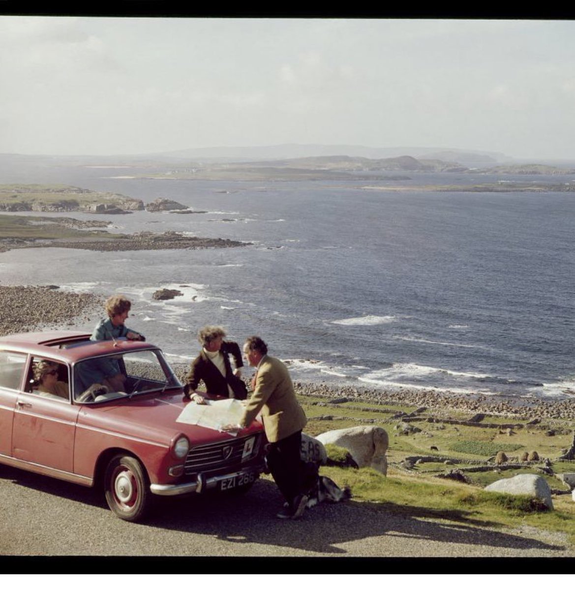@johnhindeprints Love this old one from your Insta - I think it’s the view from Cnoc Fola (Bloody Foreland) in Donegal with Gola and Arranmore Islands in the distance