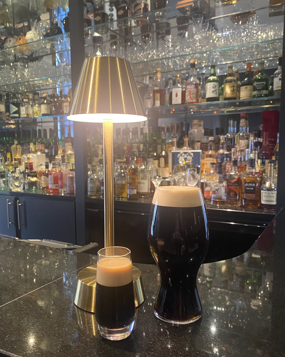 TheSamlingHotel's tweet photo. πHappy St Patrickβs Dayπ
Which Guinness would you chooseβ¦.
#stpatricksday #stpaddysday #fyp #luckoftheirish #irish #hotelbar #hotel #windermere #unbelievable #barwithaview #lakedistrict #viral #distillery #bottomsup #ireland #chingching #guiness #babyguinness https://t.co/ApwvQcqMJO