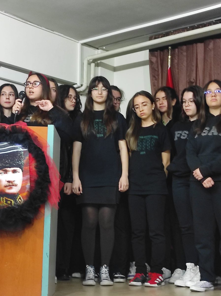 SaygLisesi's tweet photo. İstiklalMarşı’nın Kabulü ve MehmetAkifErsoy’u Anma etkinlikleri kapsamında İlçemiz okulları arasında düzenlenen Kompozisyon yarışmasında Öğrencimiz Nalan Elif BEK birinci,İstiklal Marşını ezbere okuma yarışmasında Öğrencimiz Mehmet Sefa ZENGİN ikinci olmuştur.👏👏👏🇹🇷 https://t.co/p62nUzCHLX