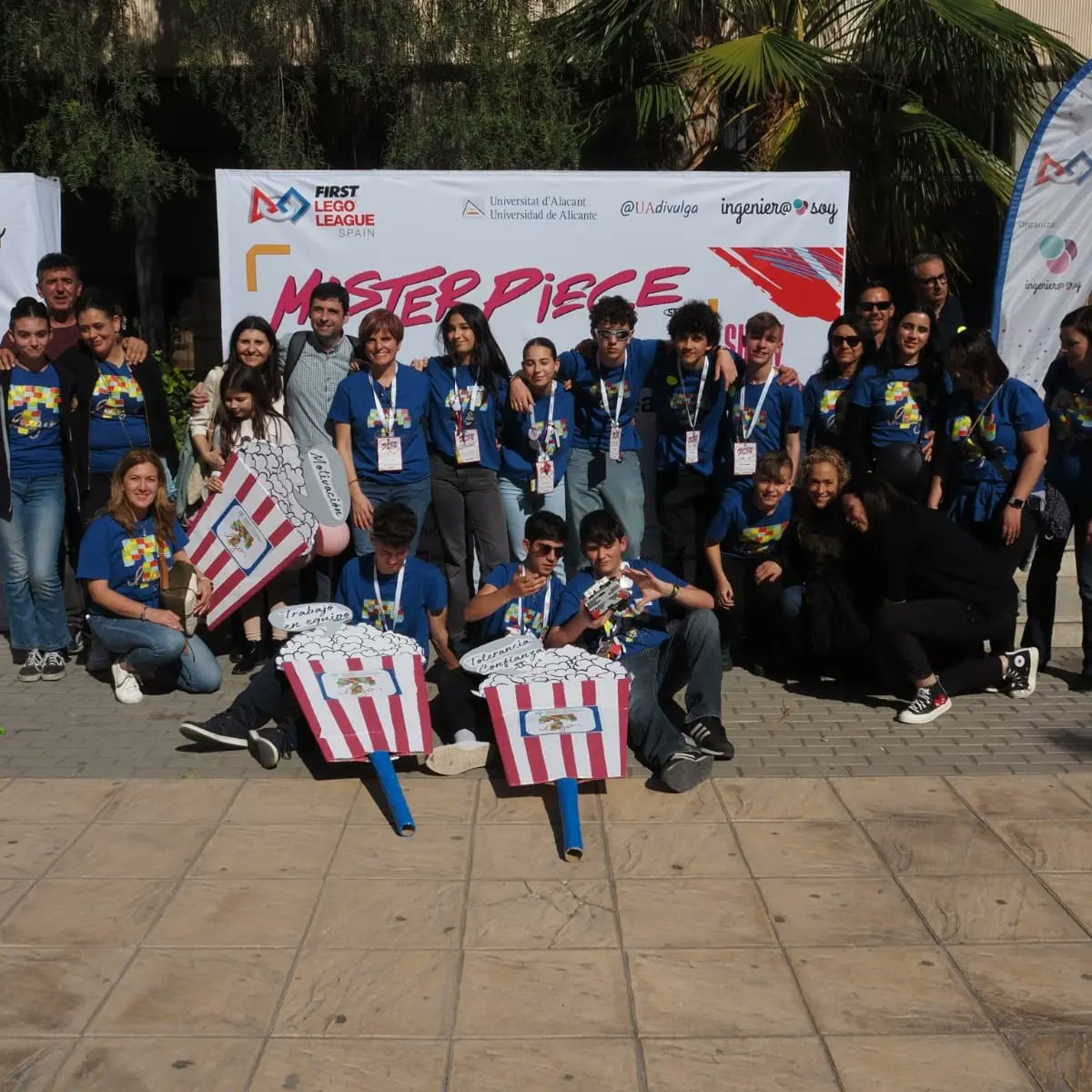 Ayer fue un día espectacular, lo pasamos muy bien, y aunque las cosas no salieron como nos hubiese gustado nos llevamos una gran experiencia, hicimos amistades, aprendimos muchísimo y seguro que nunca lo olvidaremos.
@FLLAlicante <a href="/FLL_Spain/">FIRST LEGO League SPAIN</a> <a href="/TorrentPurisima/">Colegio La Purísima Torrent</a>