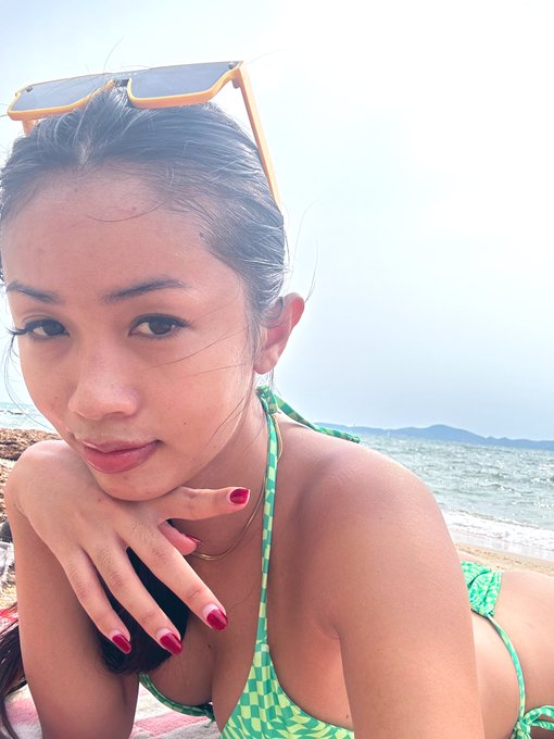 Watch TsAlice 💋💋's leaked NSFW photo on TwXstars