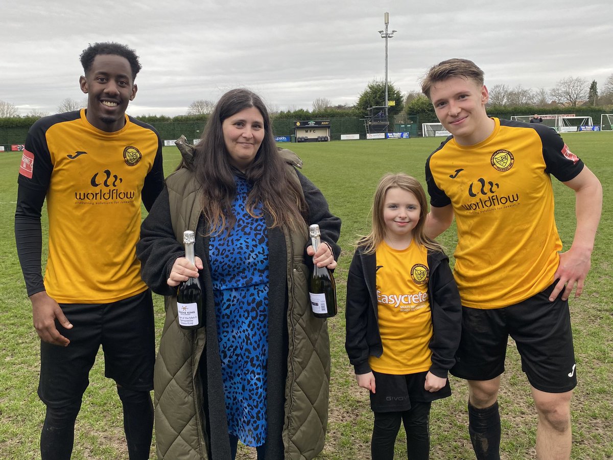 MersthamFC1892's tweet photo. 𝗚𝗿𝗲𝗲𝗻𝗲 𝗞𝗶𝗻𝗴 𝗣𝗹𝗮𝘆𝗲𝗿 𝗢𝗳 𝗧𝗵𝗲 𝗠𝗮𝘁𝗰𝗵

Our Match Sponsors, @mersthamboots couldn’t decide, so yesterday’s @greeneking Player’s Of The Match presented by Jude &amp; Victoria are… Lorenzo Lewis &amp; Jude Molloy!

Congrats, @Lorenzo10Lewis &amp; @judemolloyy!

#UTM 🧡🖤 https://t.co/D5QrzJkhkK