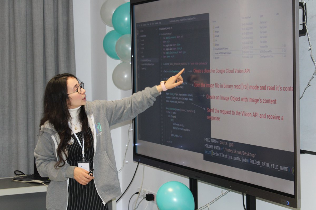 hattab_ikram's tweet image. I had an unforgettable experience at the International Women&apos;s Day event organized by our @wtm_sousse community. I had the pleasure of presenting my talk, &quot;Exploring the Google Cloud Vision API&quot;.

#WomenInTech #GoogleCloudVisionAPI #IWD2024 #Empowerment #Innovation