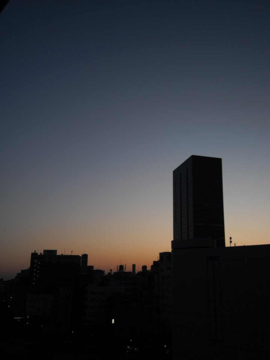 toydigidori's tweet photo. 池袋暁景
a dawn in Ikebukuro.

#トイデジ
#PLAZACREATE #D1200
#キリトリセカイ https://t.co/vGdd0Fs9Q3