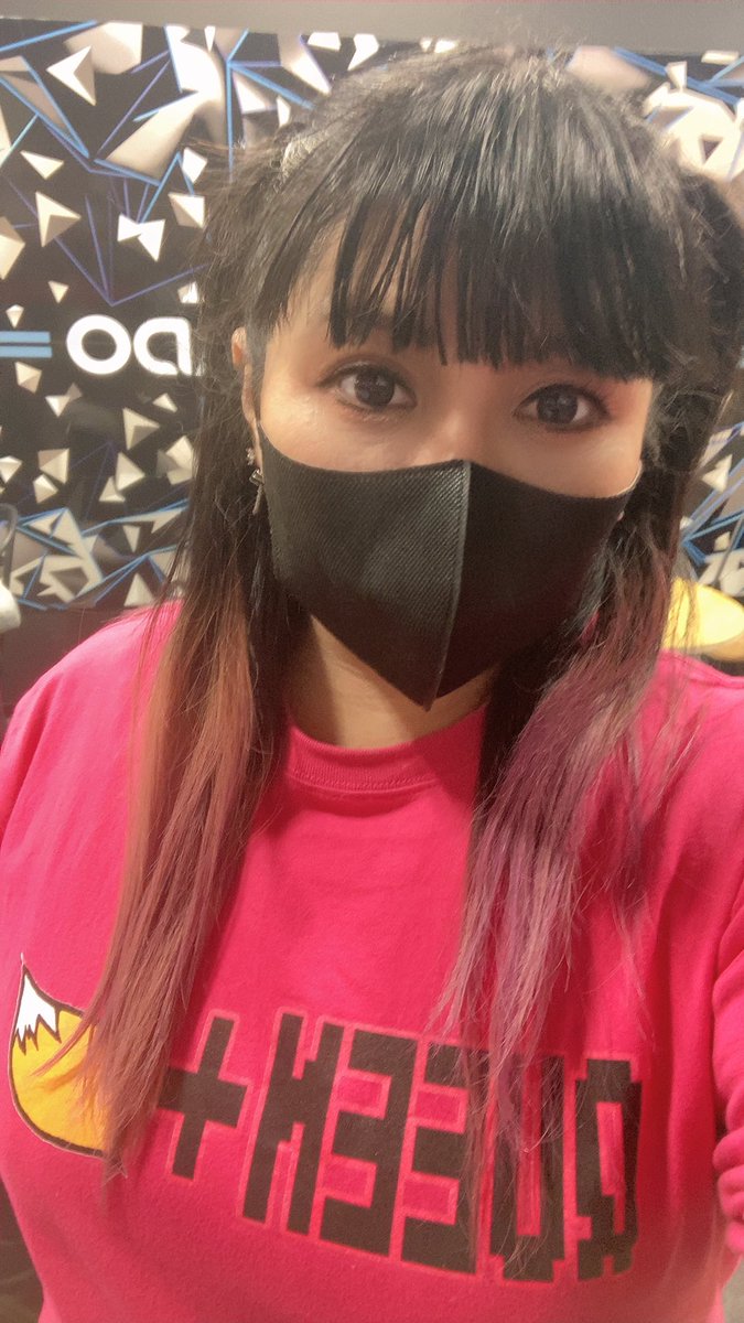 nicorennya's tweet photo. HADOやって来た…帰宅…あかん…
限界だ、いったん休む。
夜中ふわとキャスする…はぁはぁ
大会の連戦…久々過ぎてヤバかった🥵
#HADO #小樽 #Queenplus https://t.co/2tHTwvaI0m