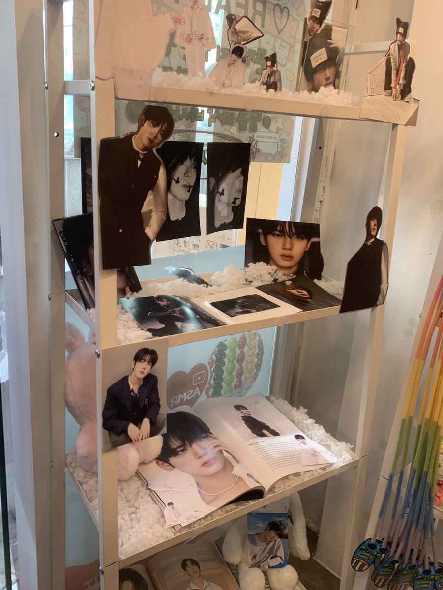 ha00zero's tweet photo. #ppodolHAN_Day
#나는_탕후루도_좋아해 

📍달콤왕가탕후루 합정역점

탕후루 생카는 처��이라 신기..
특전도 알차고 너무 이뻤어요🫶
무엇보다 컵에 있었던 아가유진이가 귀여워서
컵 안버리고 소장 중..!! https://t.co/48ABWRwjK1