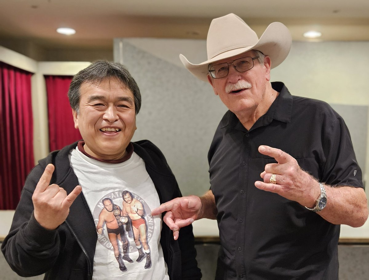 MasanoriHorie's tweet image. Stan Hansen 🇺🇸 has another successful Japan 🇯🇵 tour from March 9th to 17th for various talk show events, autograph sessions, and radio appearance.
Belcベルク 主催「藤波辰爾 vs 長州 with スタン・ハンセン」スペシャルトークショー
#OldieButGoodie #MemoriesForever #ajpw #njpw